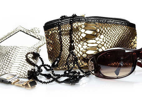 Accessories WOMENS SUNGLASSES HAND BAGS DESIGNER