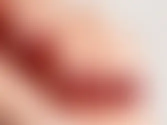 Weihnachtliches Nageldesign: Festliche Ideen für deine Nägel