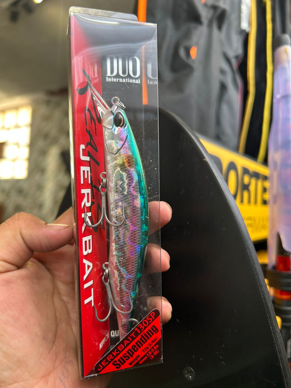 Señuelo Duo Realis Jerkbait 130 SP