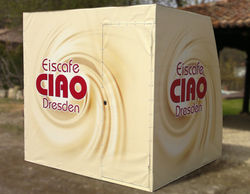 Барака за сладолед от вилил по индивидуален дизайн