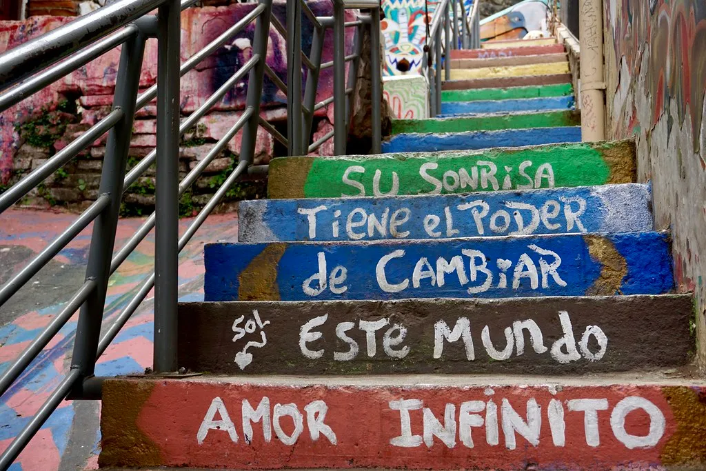 escalera_fischer_valparaiso.webp