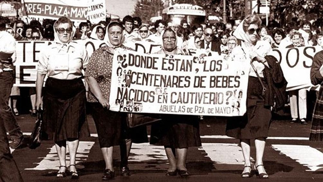 Abuelas de Plaza de Mayo, en foto de archivo.