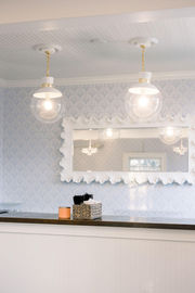 rental-friendly wallpaper, removable wallpaper