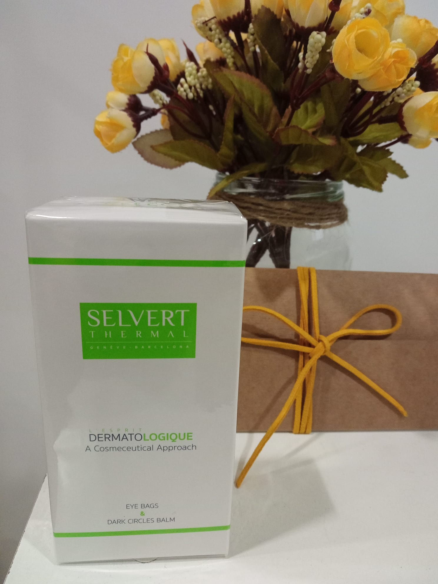 Eye bags y dark circles balm