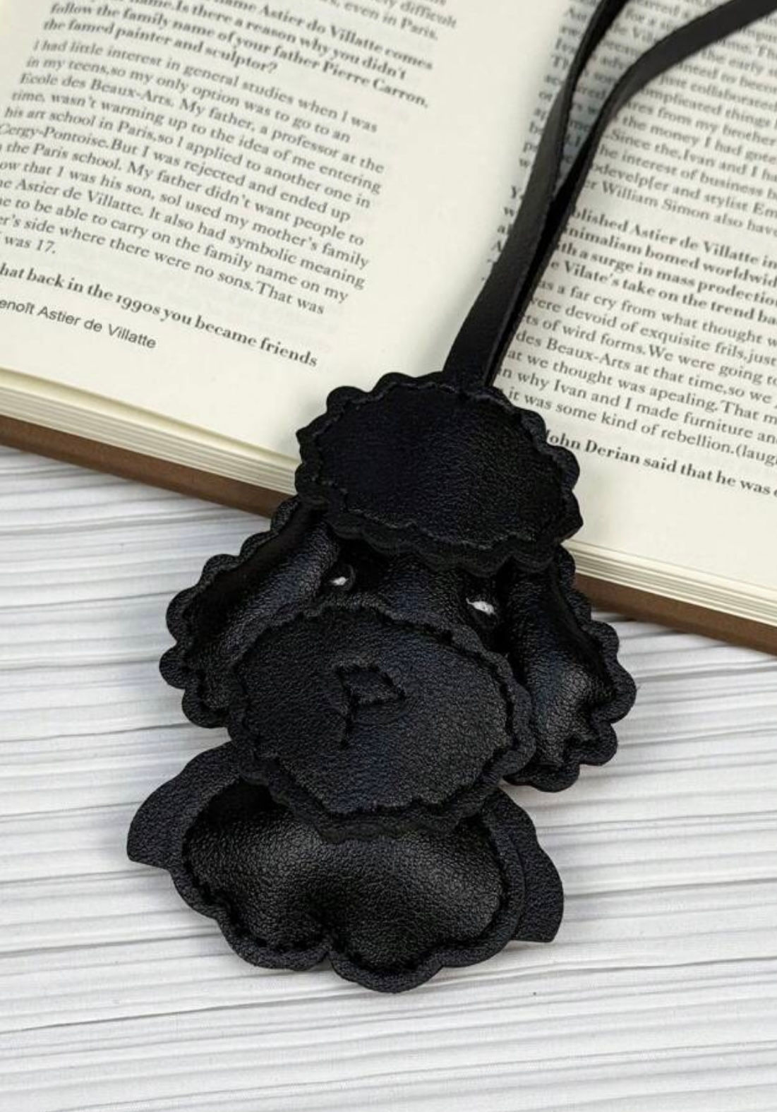 Teddy Dog Leather Keychain Black 
