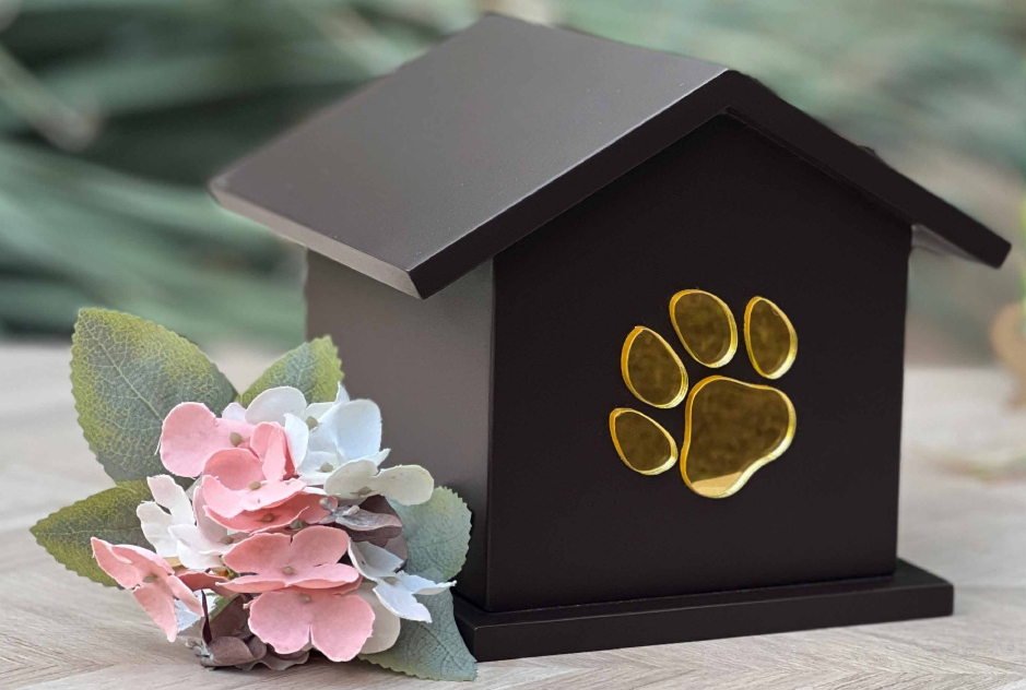 Urna Casita del catálogo oficial de Pets Eternal