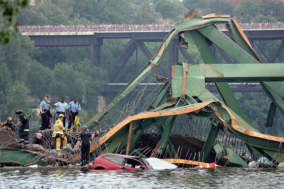 35W Bridge Collapse in Minneapolis on August 1, 2007