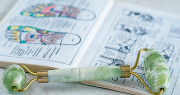 What is aromatherapy & reflexology?