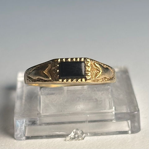 Vintage 9ct Gold Rectangular Onyx Signet Ring Makers Marque