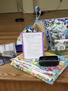 Fenwick Beach Escape with Breakfast and Dinner Gift Cards