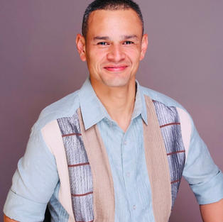 Maestro Julio Cesar Flores pic.jpeg