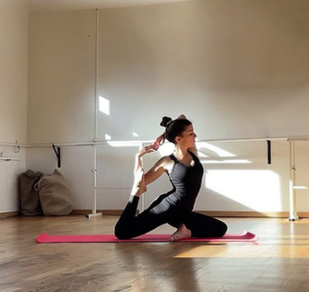 Cours collectifs de Yoga à La Roche sur Yon en Vendée.