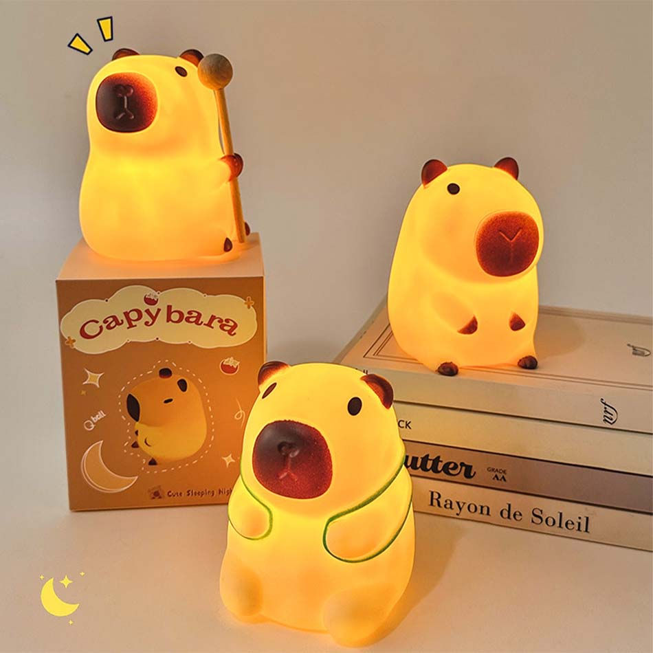 Miniatura: Luminária noturna em formato de capivara