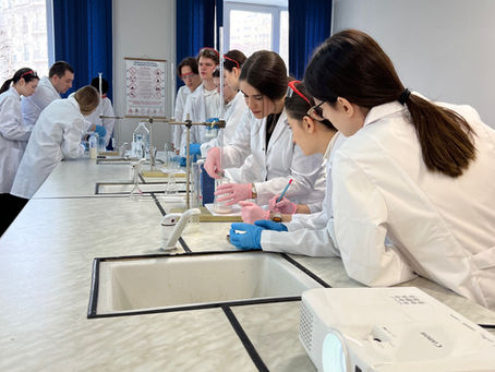 Lecție practică la chimie:” DETERMINAREA ACIDITĂȚII LAPTELUI”