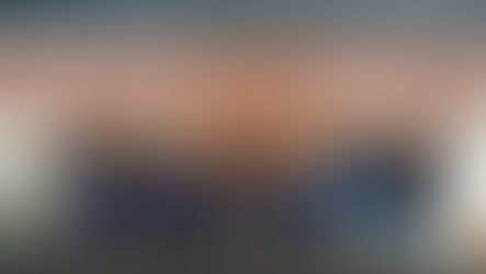 サンクジャパン本社前で芦葉工藝舎さんとの記念撮影