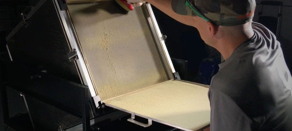 Thumbnail: Greenbroz Alchemist 420 Trichome Extractor