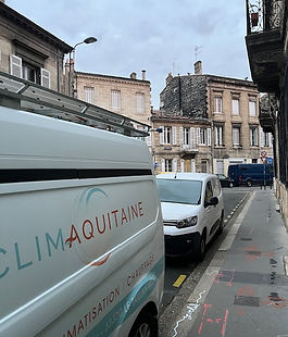 Installation d’une climatisation multi split à Bordeaux avec intégration discrète