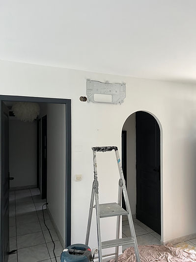 Fixation et perçage intérieur pour l’unité murale