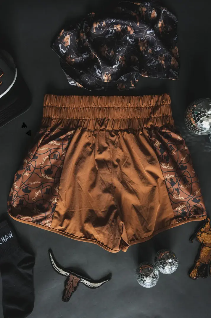 Western Rounds Shorts * Saddle