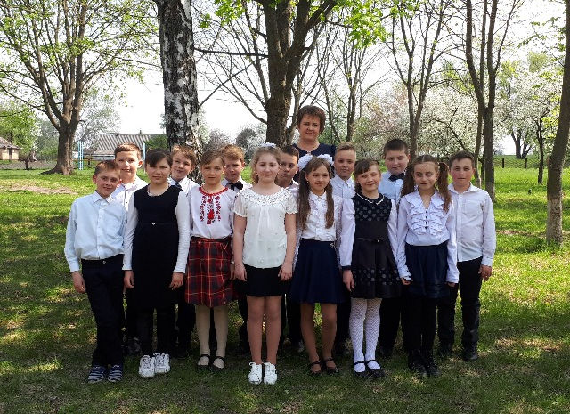 20190426_130913_edited.jpg