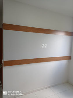Painel tv em louro freijo e aurora