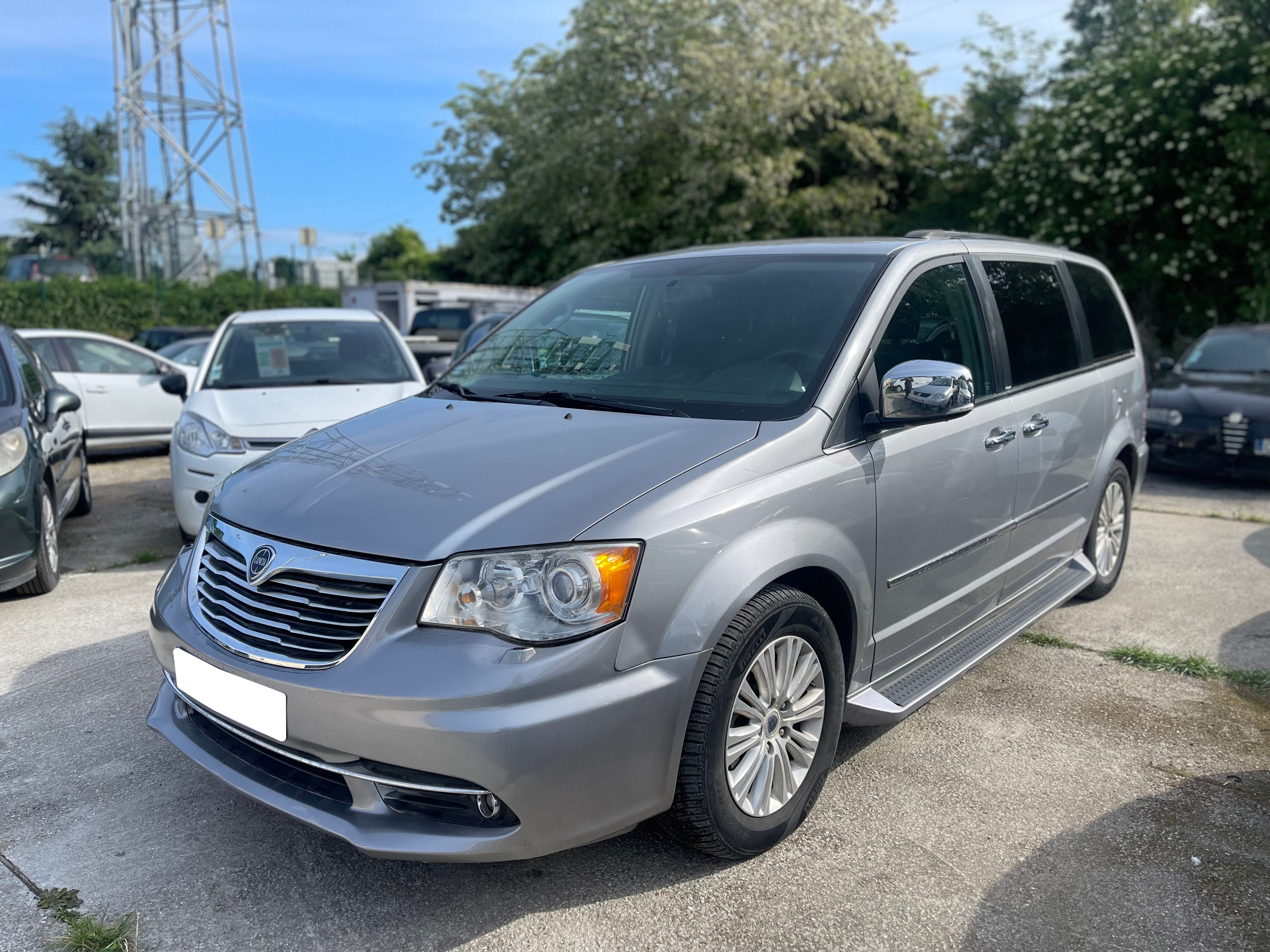 LANCIA VOYAGER 2.8 DIESEL 177 PLATINUM