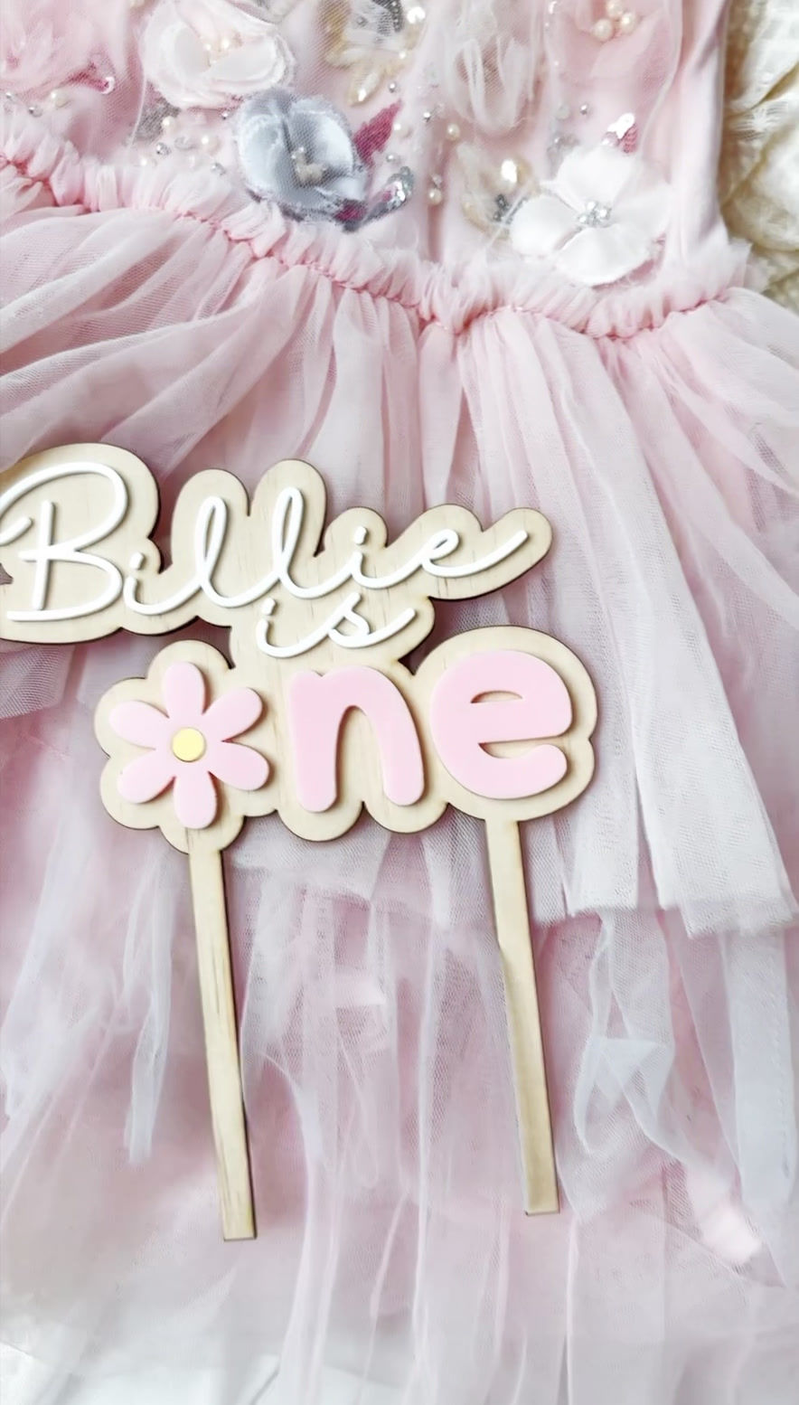 Thumbnail: Flower One Cake topper