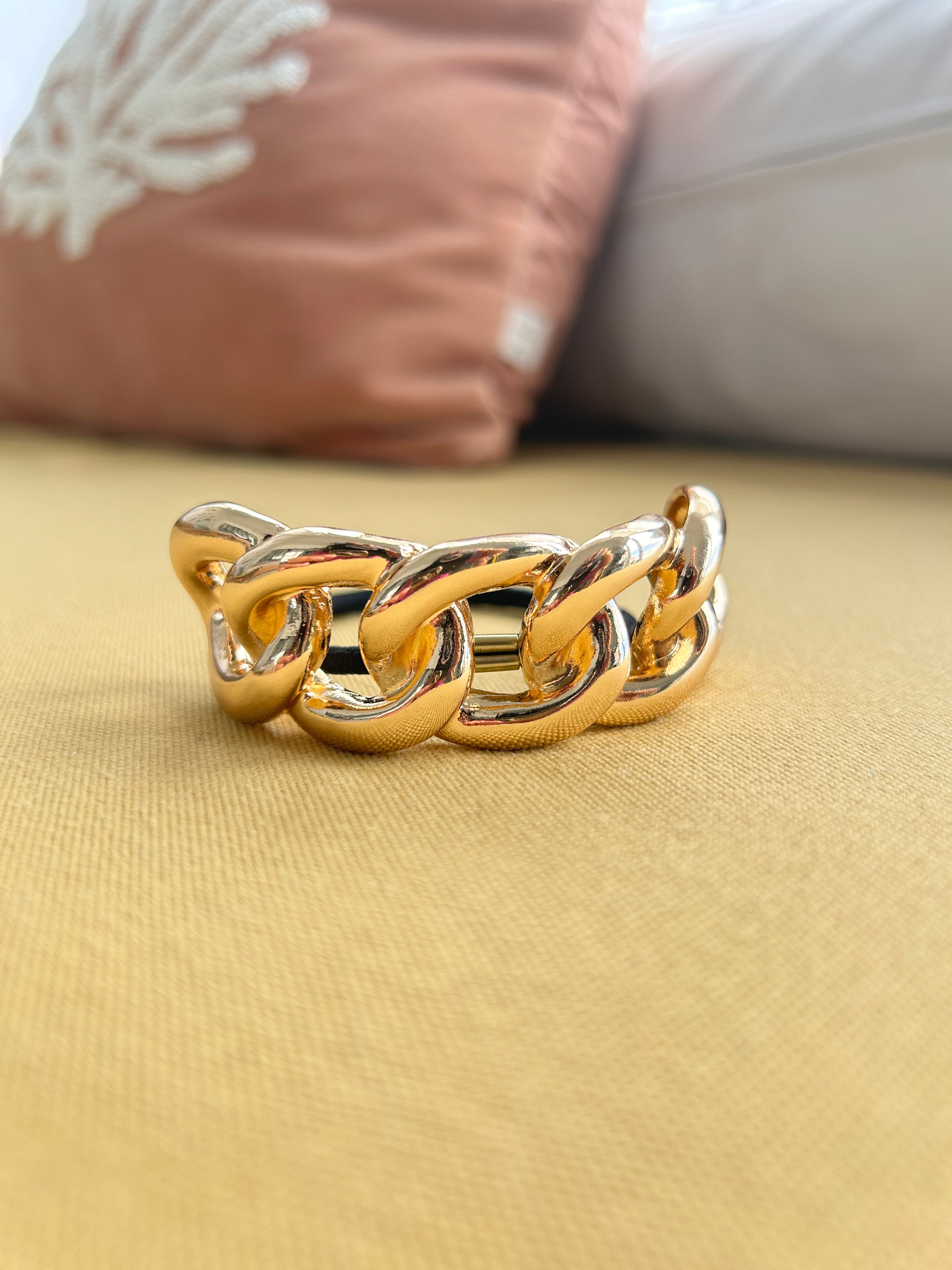 Élastique gold chain
