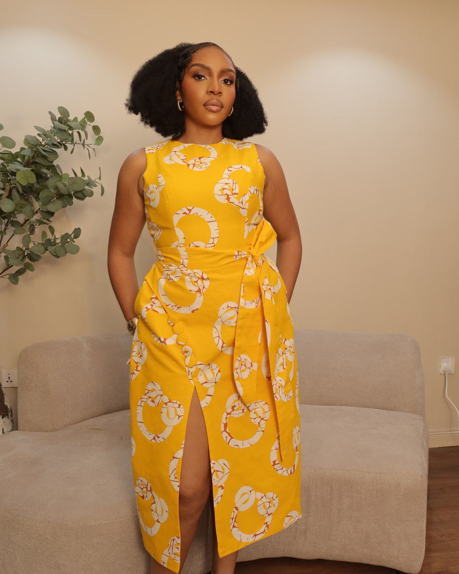 MOFE DRESS