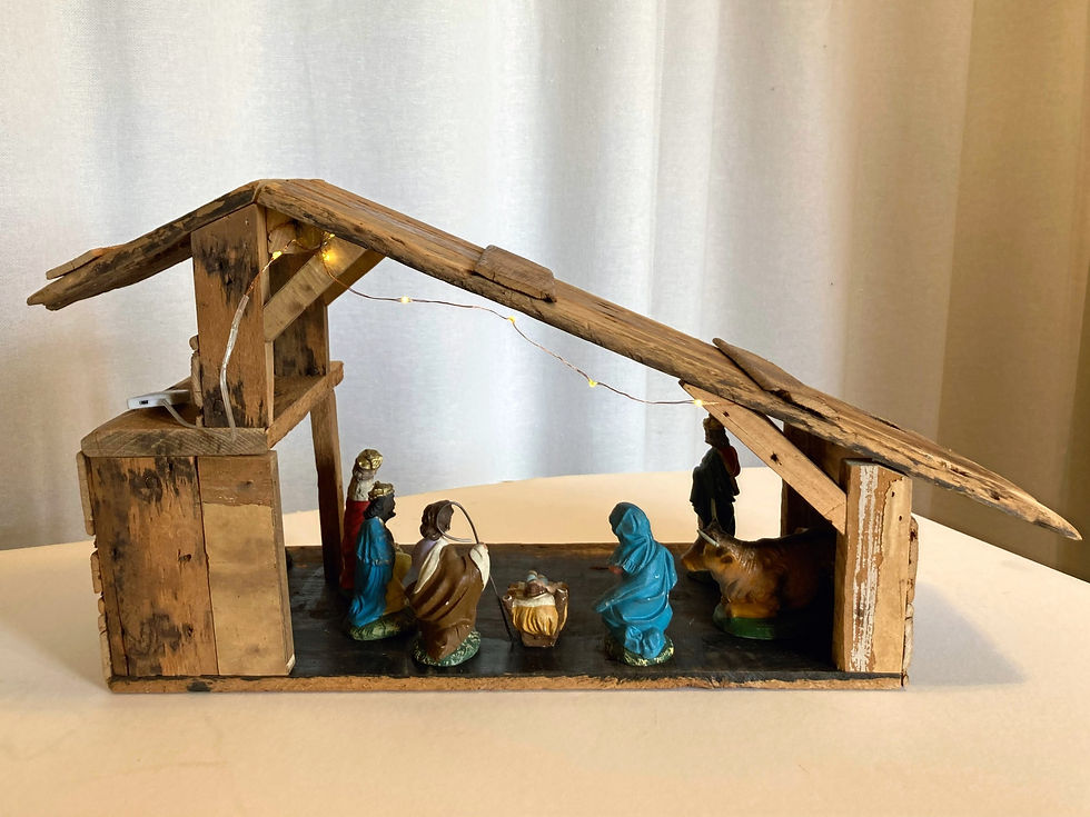 Thumbnail: Creche -Open-Backed