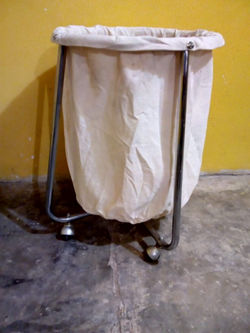 Carro ropa sucia