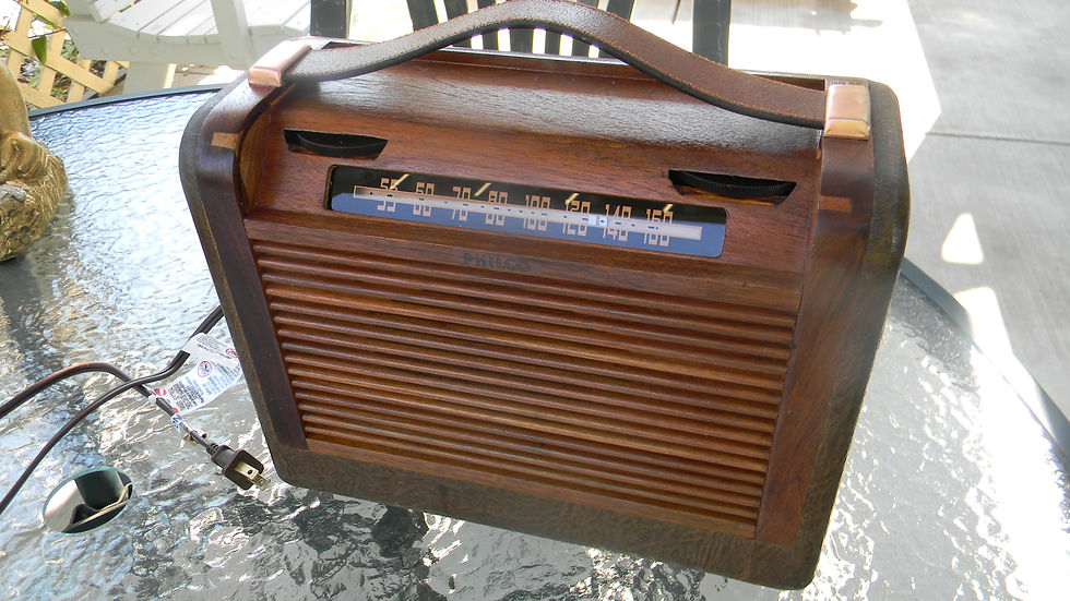 Philco Portable Tube Radio 46-350