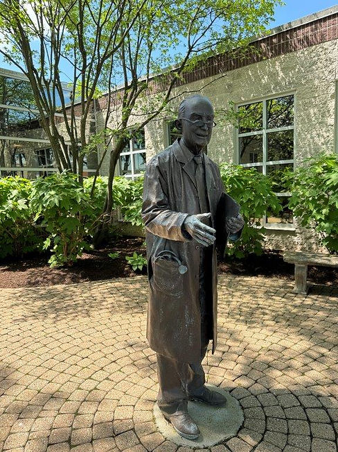 Dr. Warburton Memorial.jpg