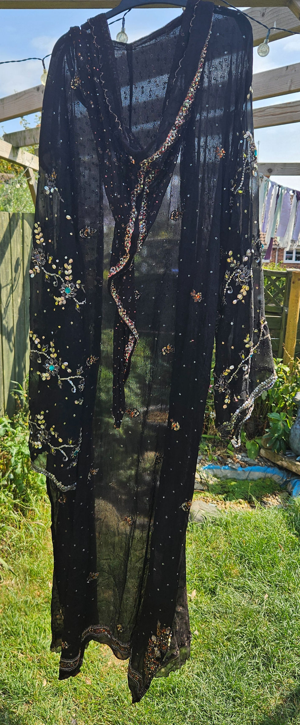 Thumbnail: Kimono Made from Recycled Saris - Black