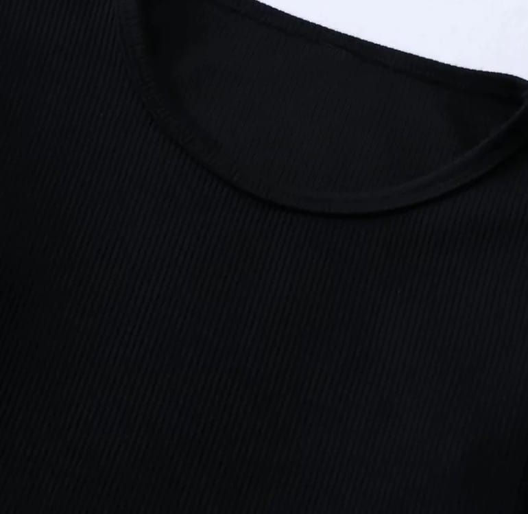Thumbnail: Crystum crop top