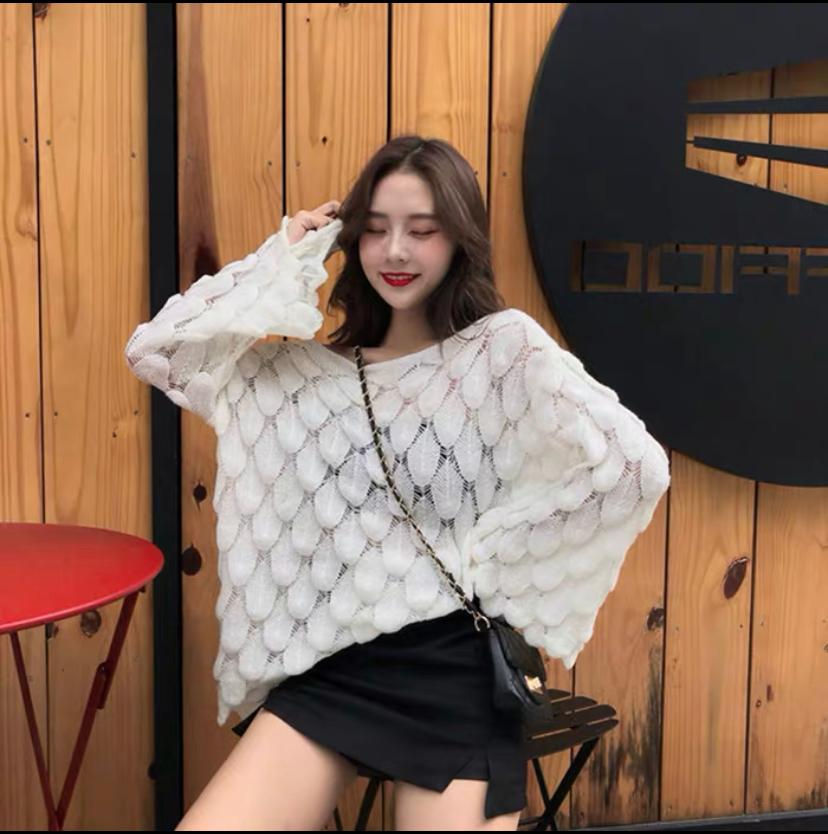 Thumbnail: Pullover top♥️