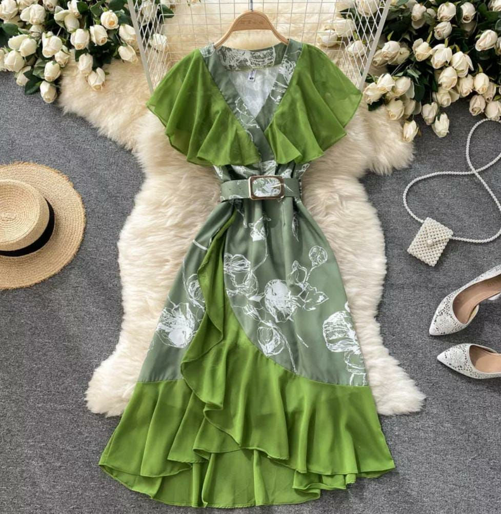 Thumbnail: Floral Dress 👗