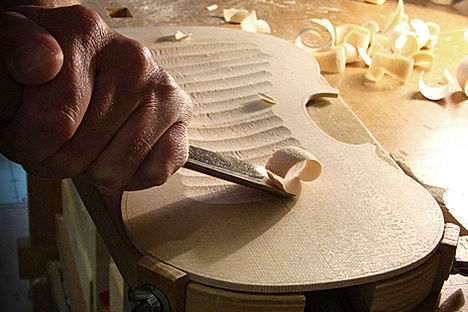la costruzione del violino