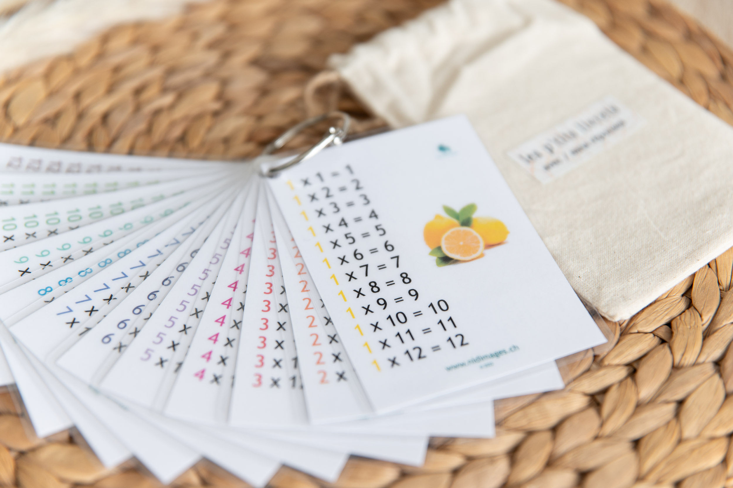 Livrets de 1 à 12 avec une pochette en coton