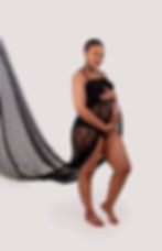 Maternity Sessions-Studio-(60)