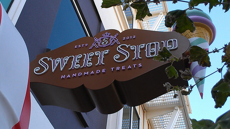 Custom Signs & Foam Boards