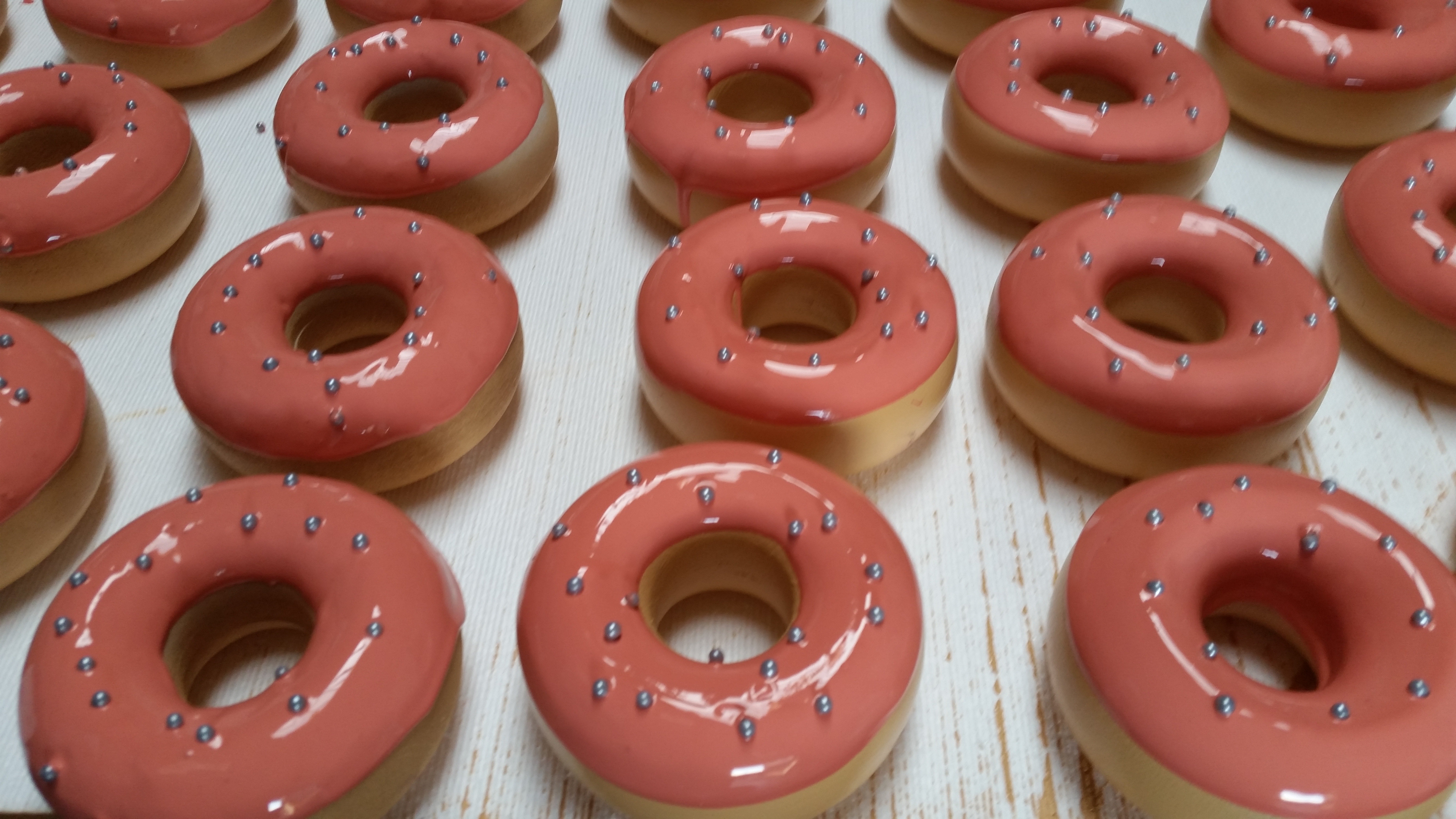 Fake Donuts for Google Mini