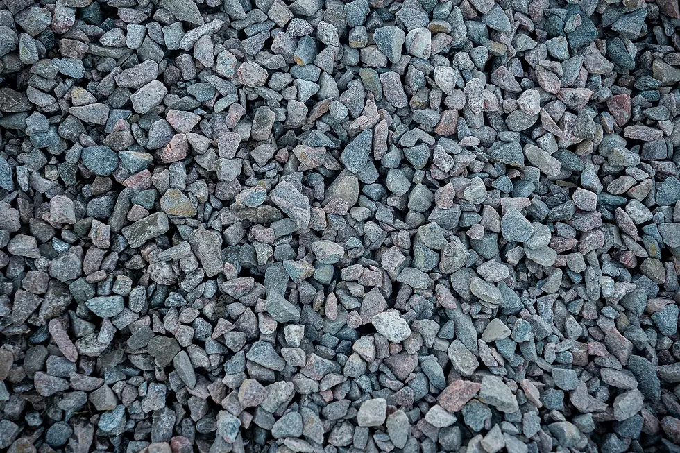 Rocky Top Resources-Decorative Rocks-Canyon Granite 3-4-Close.webp