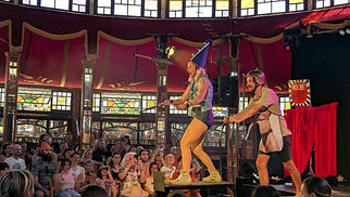 Neisha performing NICHE, The Variety Superstar Show at The National Circus Festival.