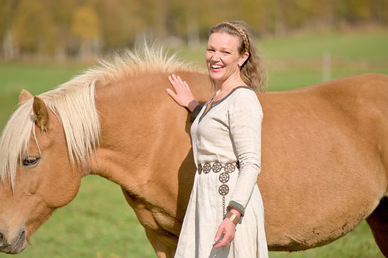 calm horse cathrine fodstad.jpg