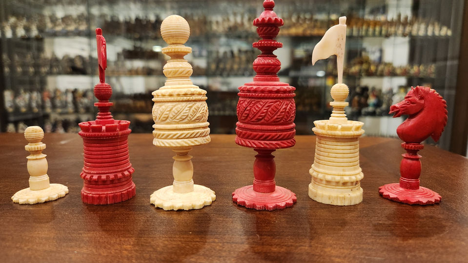 Type II English Barleycorn Chessmen, circa 1830