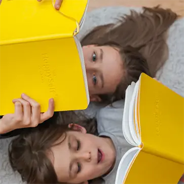 The HappySelf Junior Journal is a thoughtful gift that helps children build gratitude, reflect on their emotions and develop a positive mindset every day.