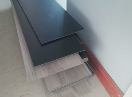 Piso vinilico tipo duela