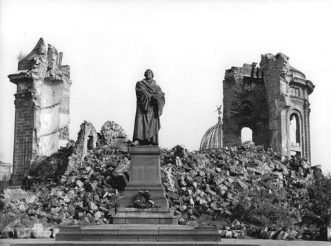 Frauenkirche Dresden Ruine 1958