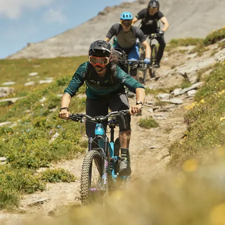 PROFITER DE LA RÉGION EN VÉLO